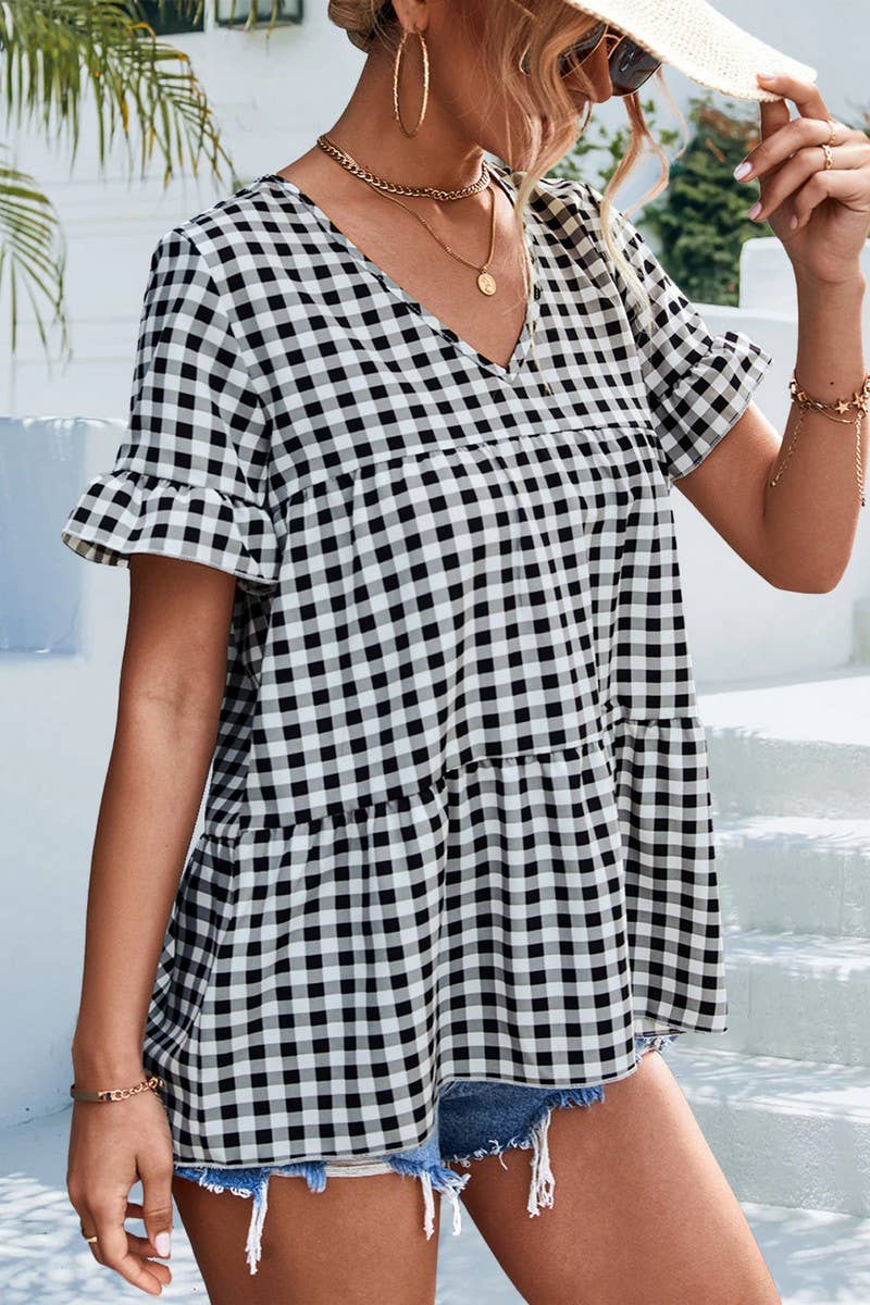 CHECKERED V NECK SHORT SLEEVED SHIRT_CWTSTS0201