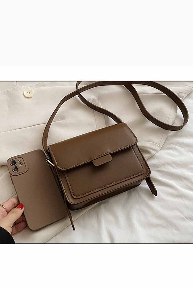 SIMPLE ONE SHOULDER MESSENGER BAG CWAB0472