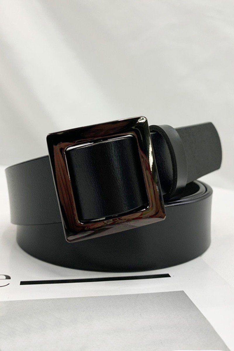 SIMPLE SQUARE BUCKLE FASHION BELT