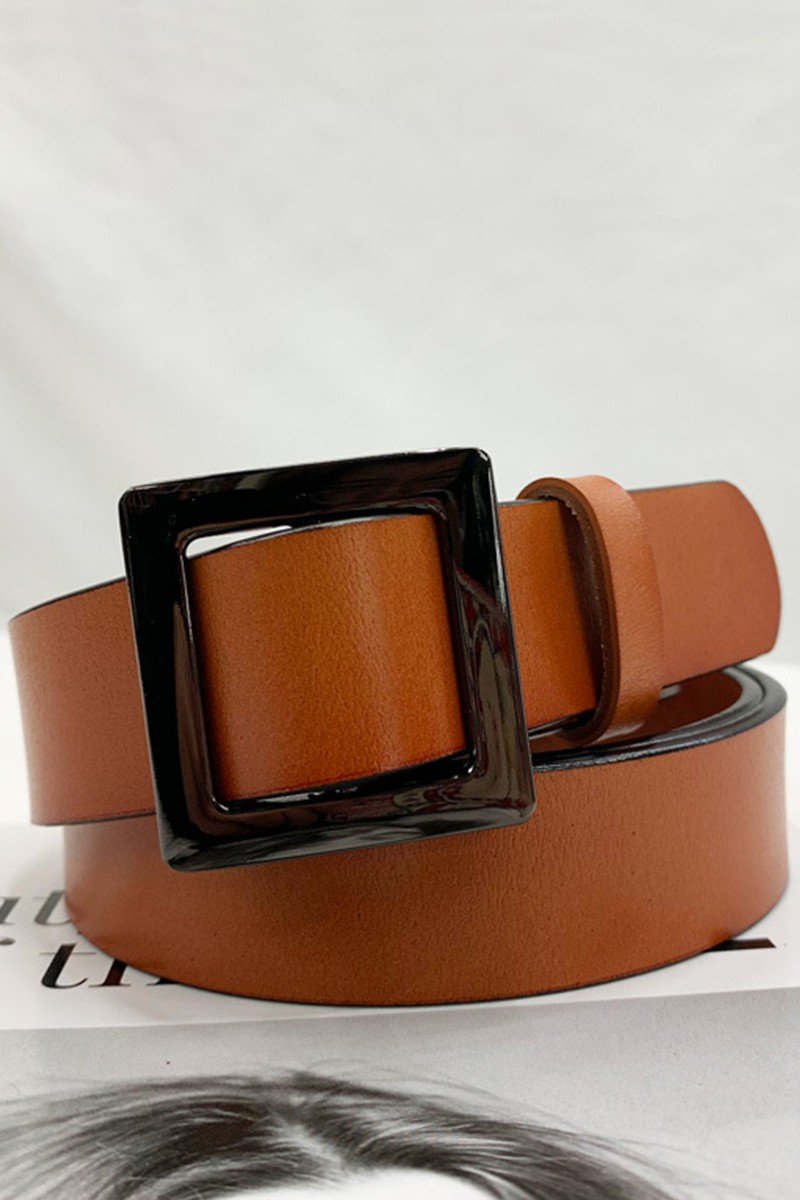 SIMPLE SQUARE BUCKLE FASHION BELT