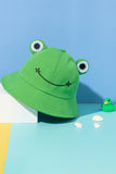 CARTOON FROG DESIGN BUCKET HAT