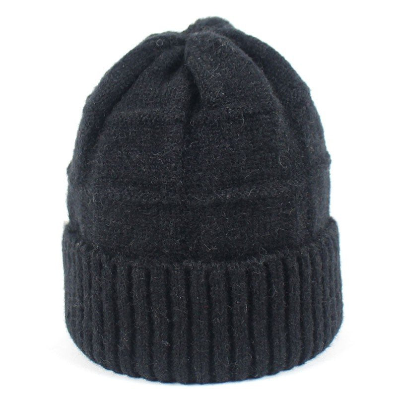 SIMPLE TRENDY FASHION BEANIE