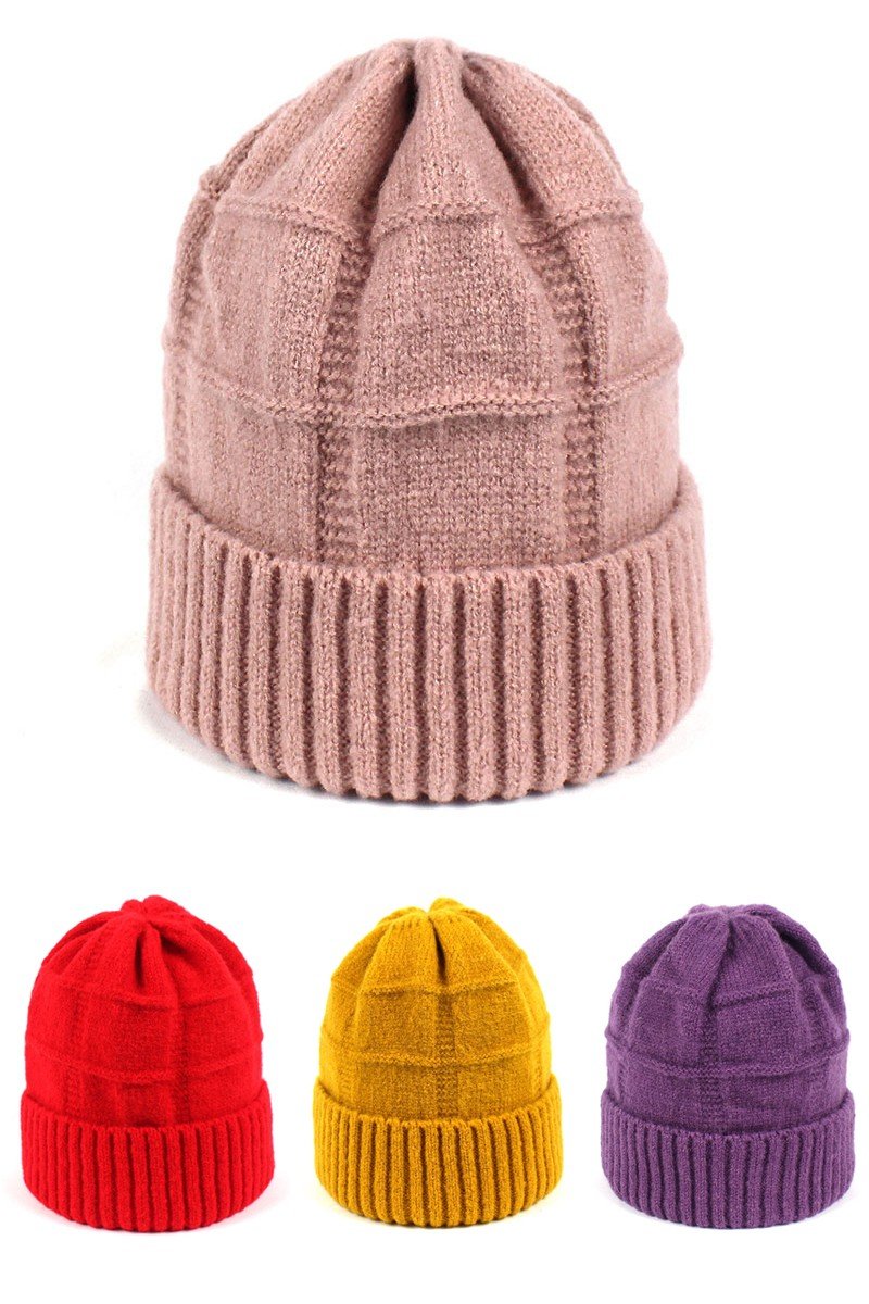 SIMPLE TRENDY FASHION BEANIE