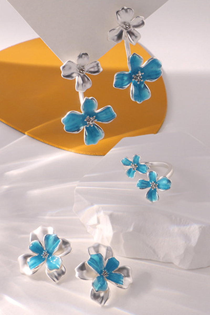 FLOWER DESIGN EARRINGS