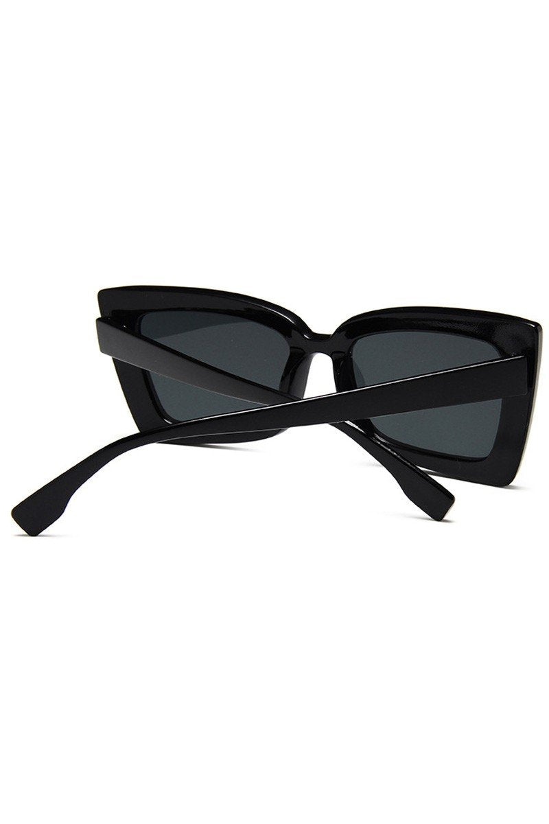 SQUARE FASHION SUNGLASSES