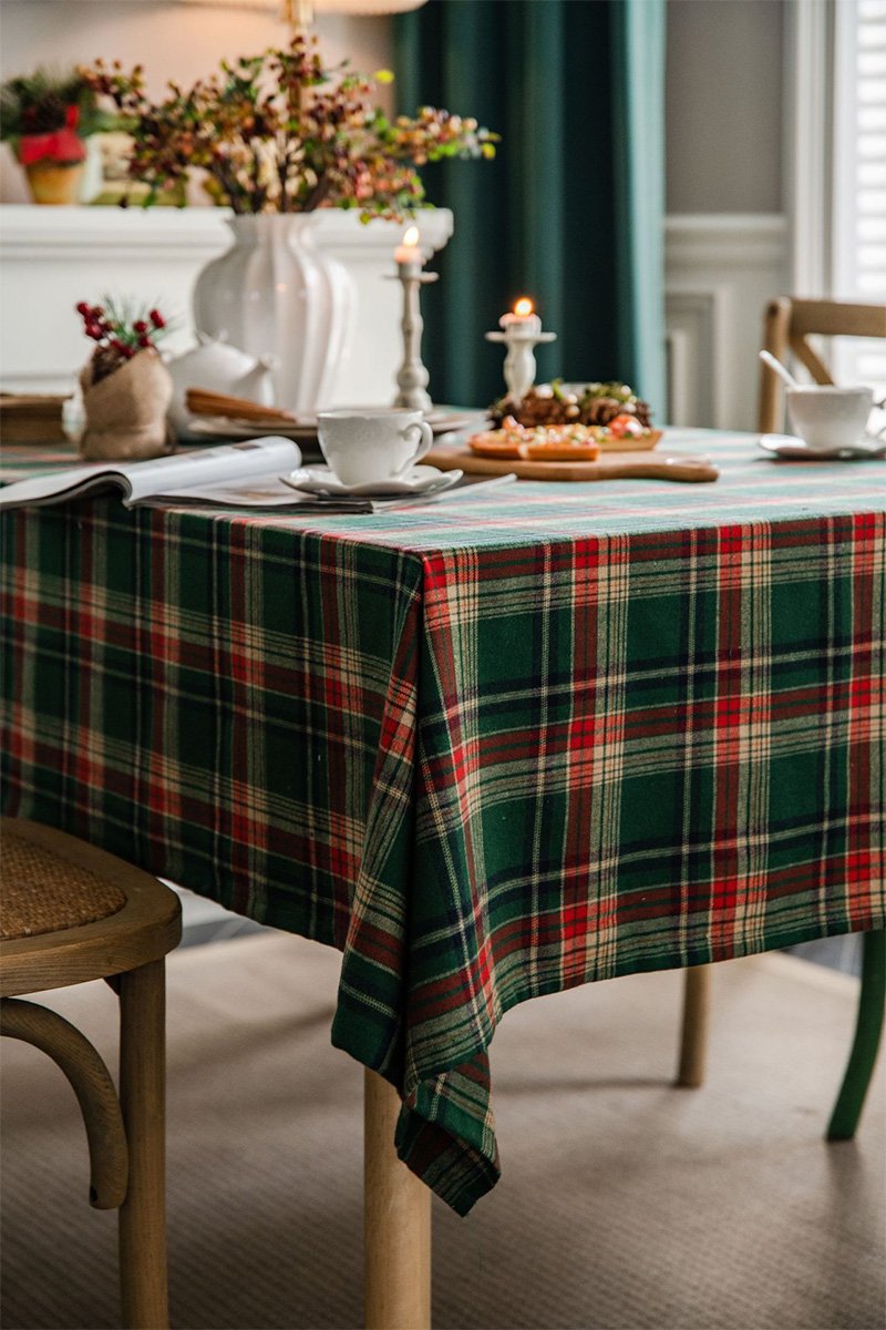 PLAID PATTERN TABLE CLOTH