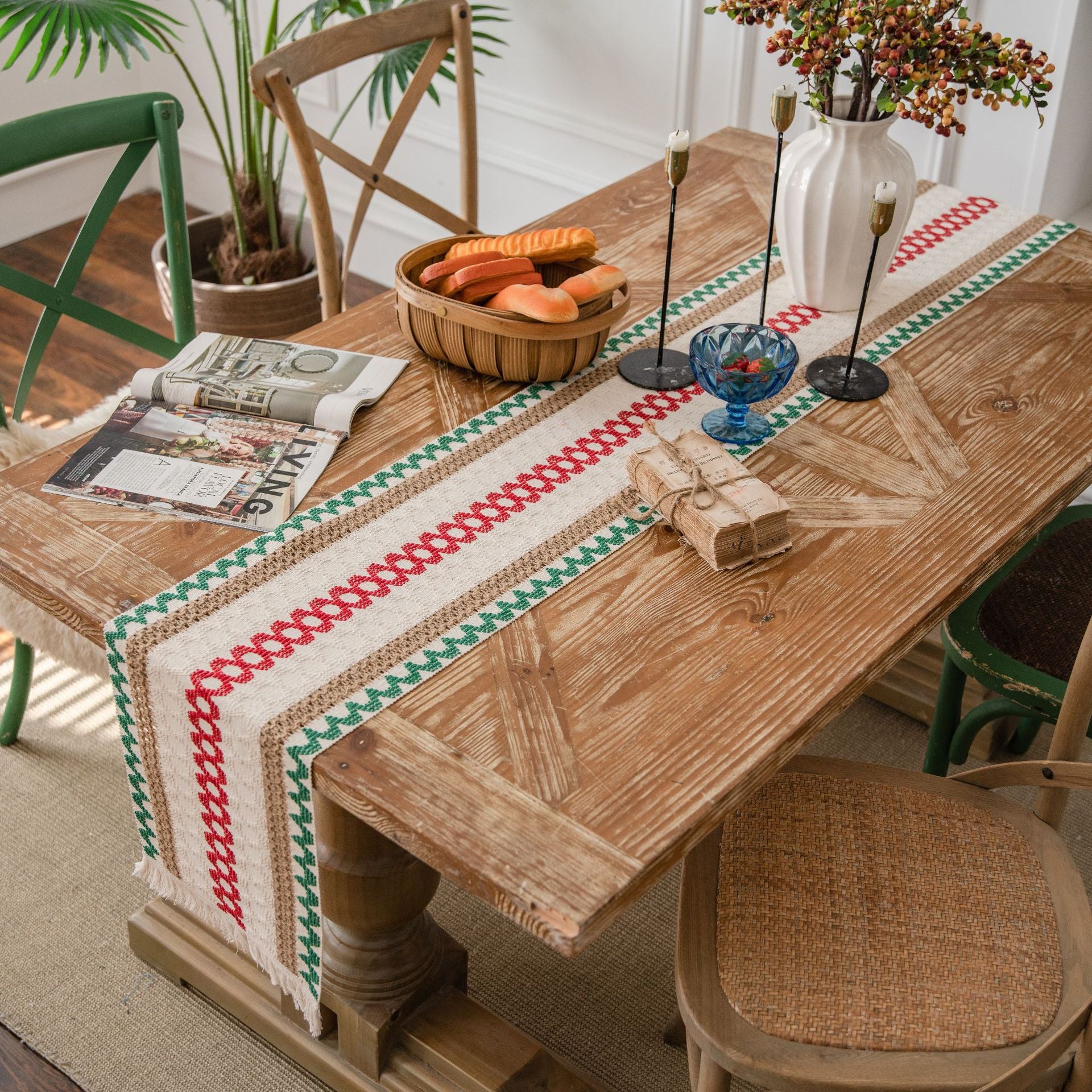 MULTI PATTERNED TABLE CLOTH TABLE RUNNER