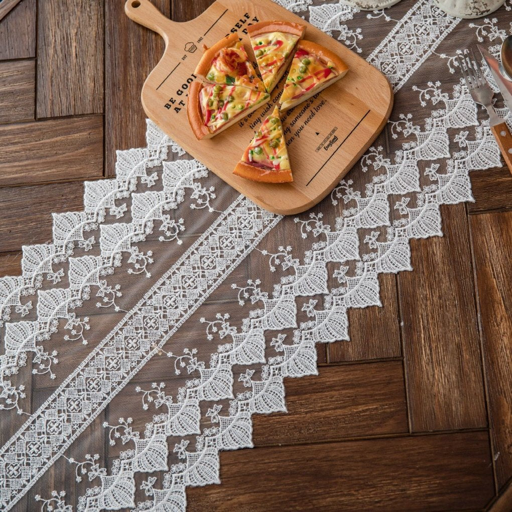 DANDY HOLLOWED TABLE RUNNER