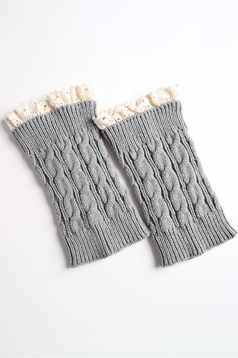 SHORT KNITTED LACE LEG WARMERS