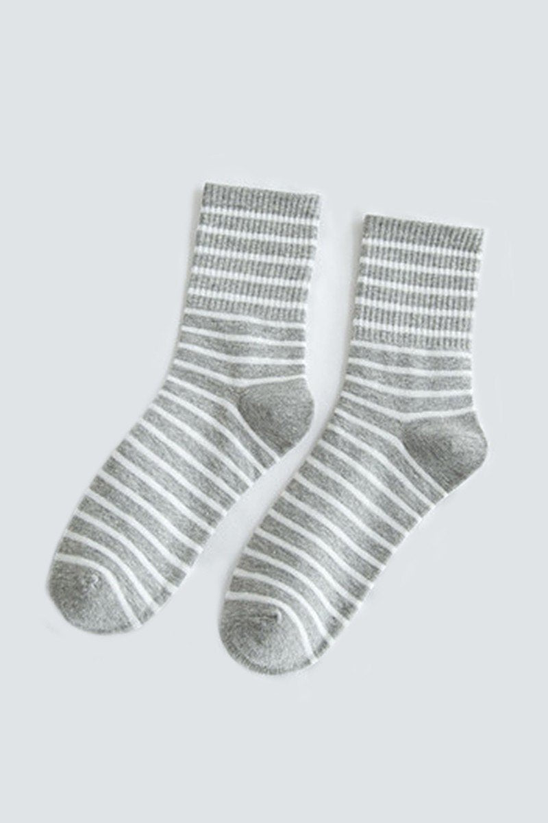 STRIPE PATTERN COZY COTTON ANKLE CREW SOCKS