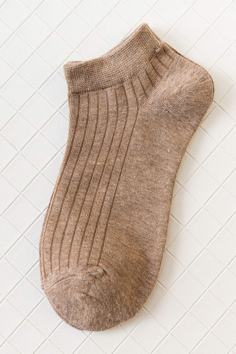 SOLID COLOR BREATHABLE COTTON SOCKS