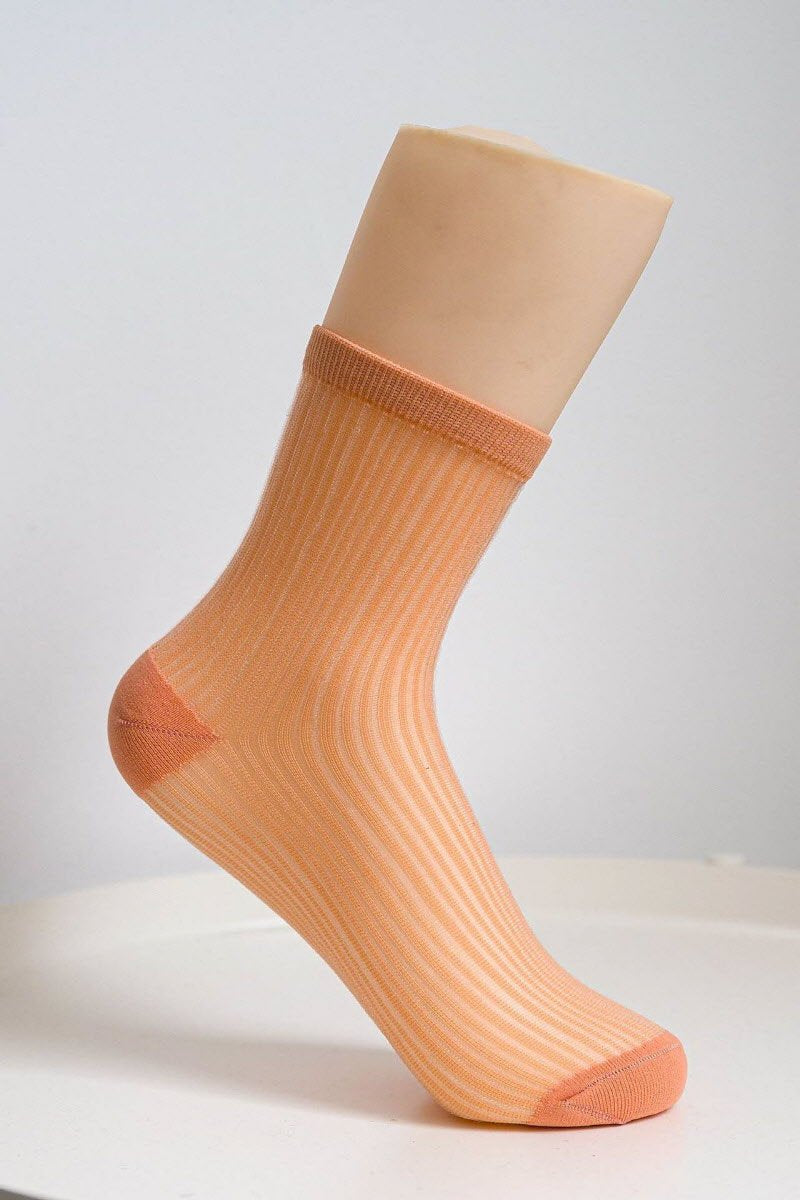 SOLID COLOR MID TUBE TIDE SOCKS