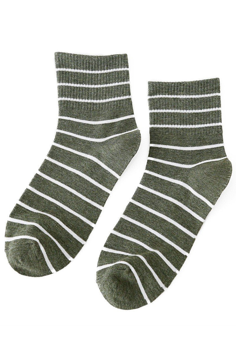 STRIPE CASUAL TRENDY SOCKS