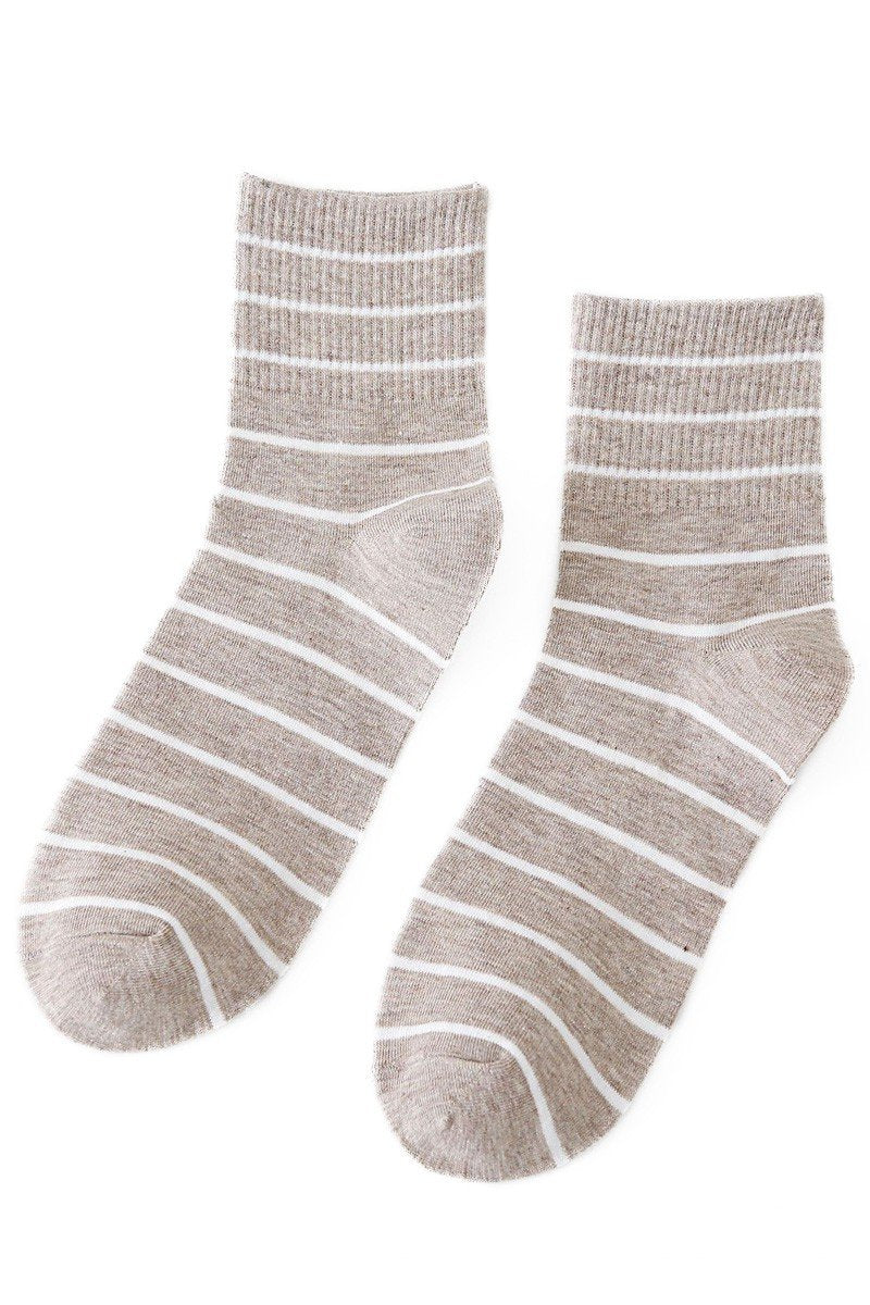 STRIPE CASUAL TRENDY SOCKS