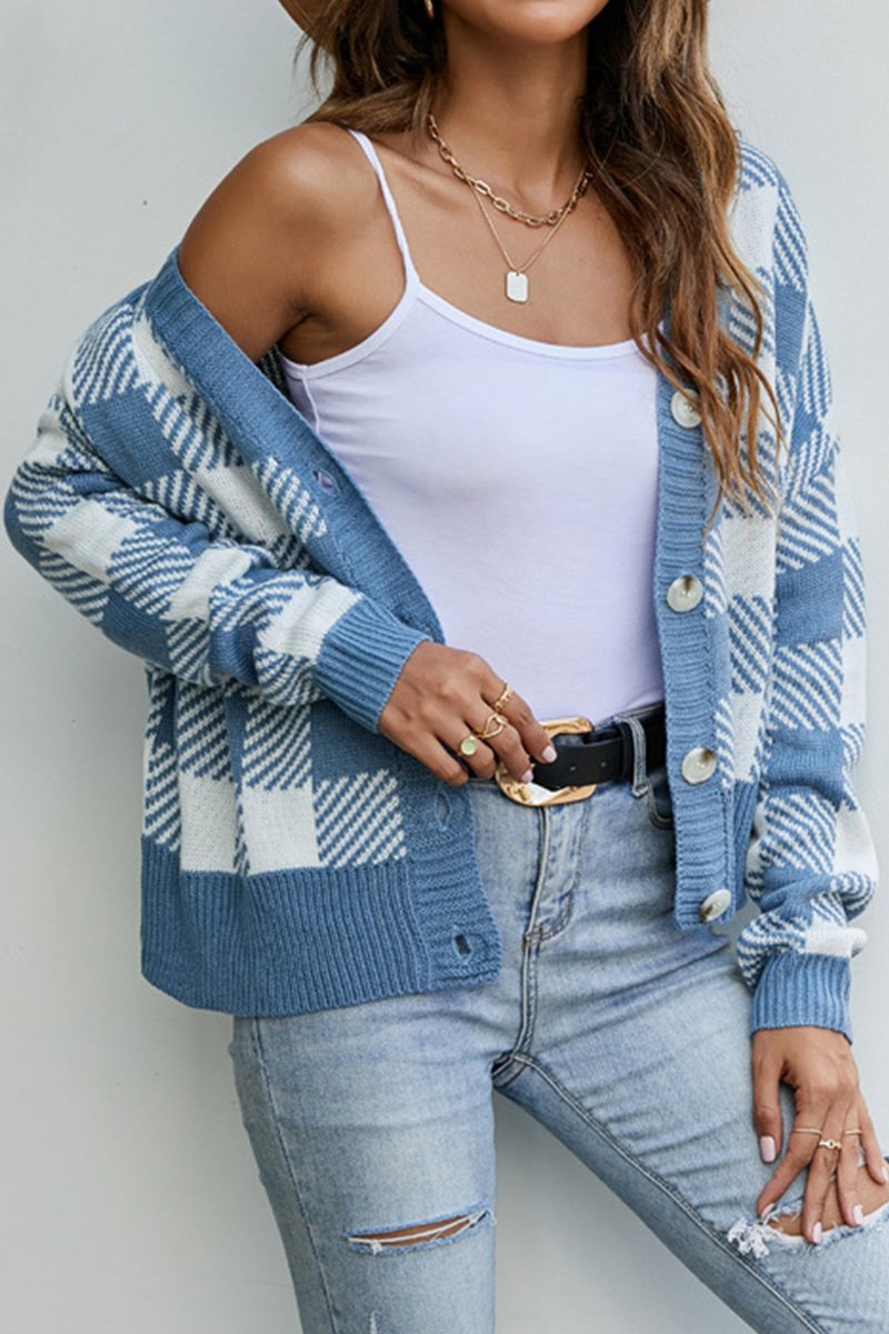 WOMEN OVERSIZED LOOSE FIT PLAID BUTTONED CARDIGAN