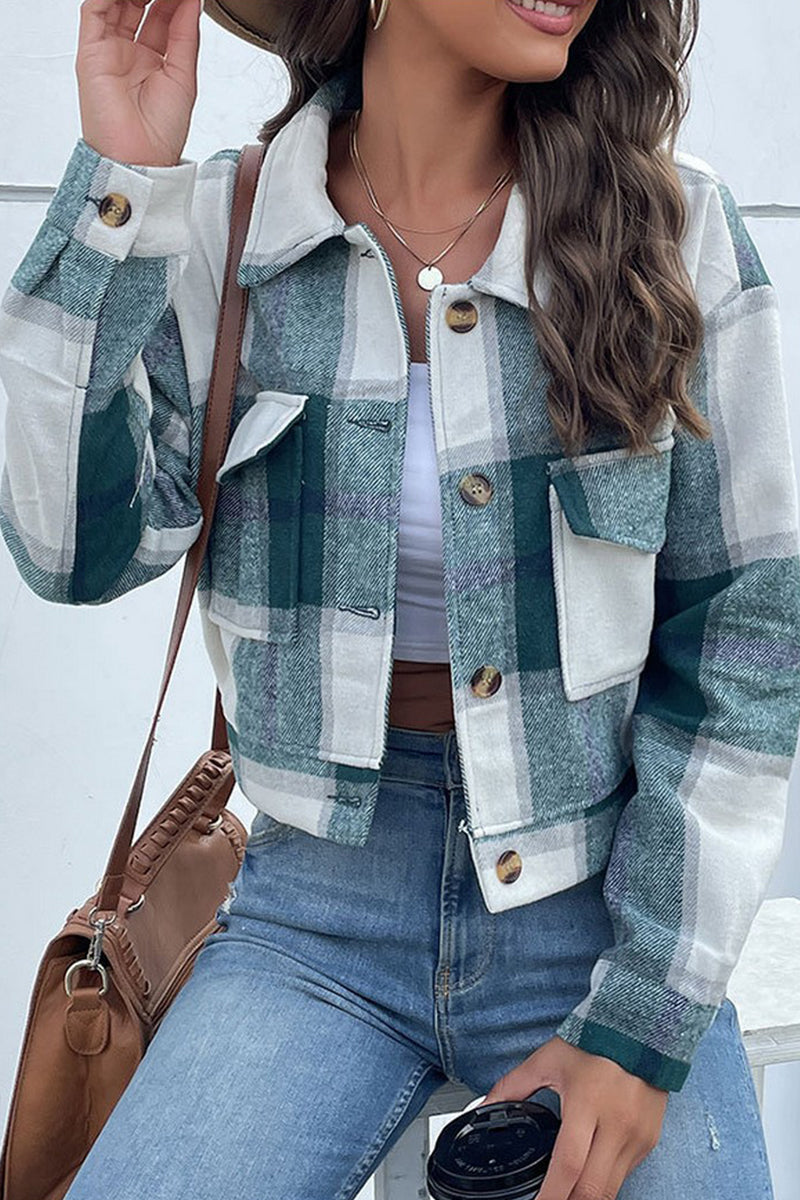 WOMEN PLAID PATTERN BUTTONED CROP JACKET