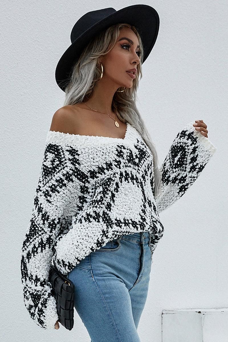 DEEP V NECK KNIT - Doublju