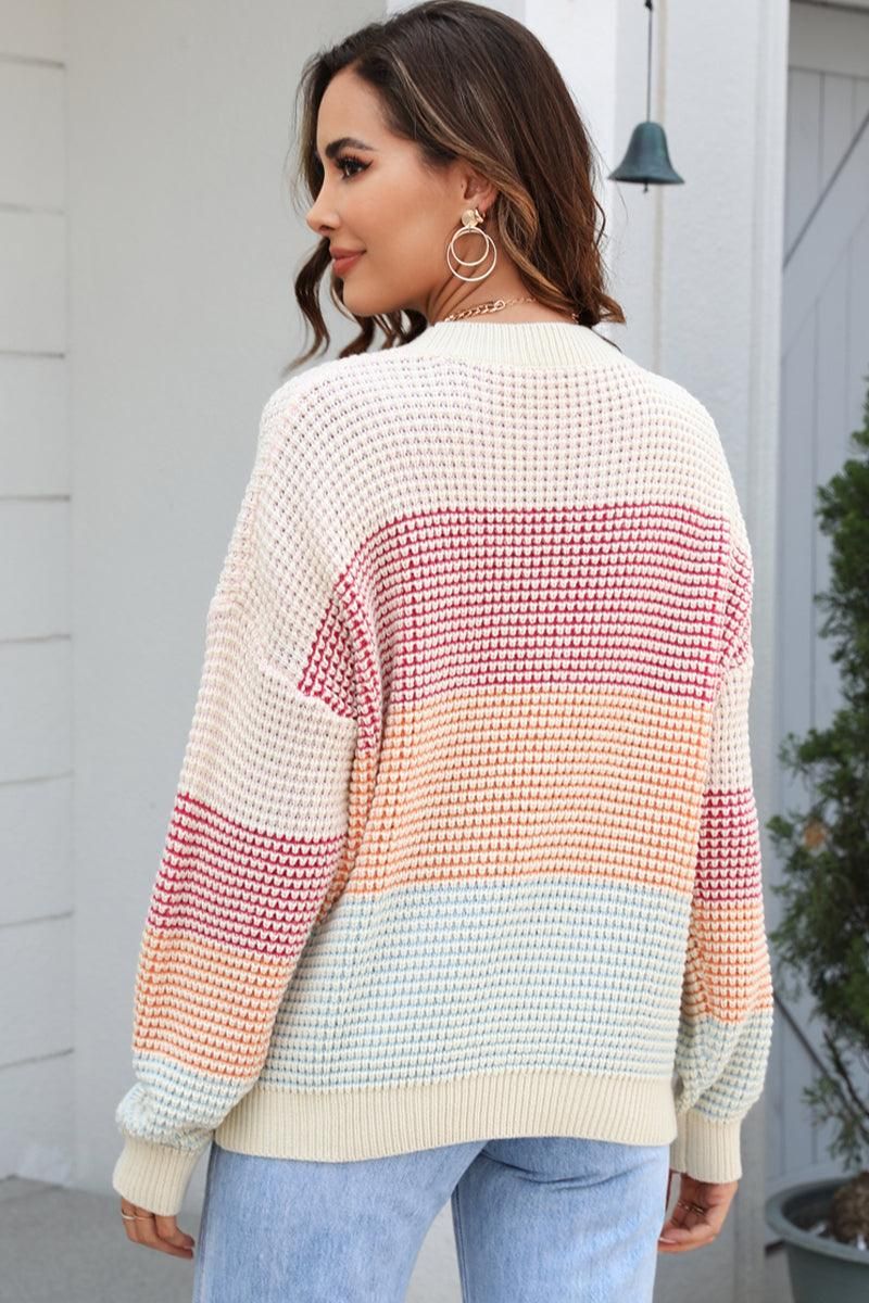 WOMEN WAFFLE KNITTED COLOR BLOCK OVERSIZED SWEATER - Doublju