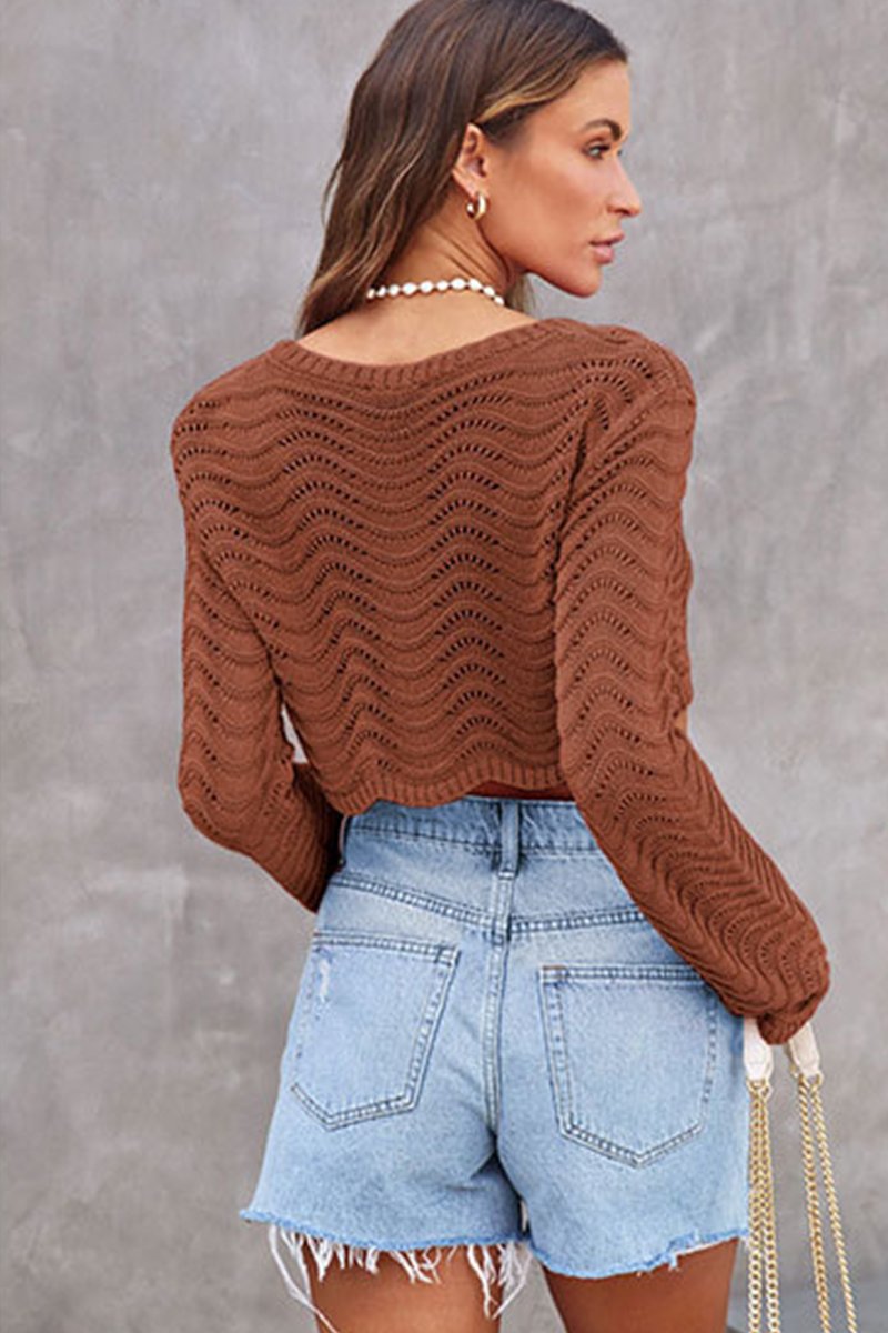 WOMEN BELL SLEEVE WAVE PATTERN CROP SWEATER