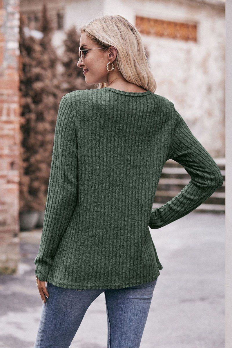 ROUND NECK BUTTON FITTING CORDUROY PULLOVER