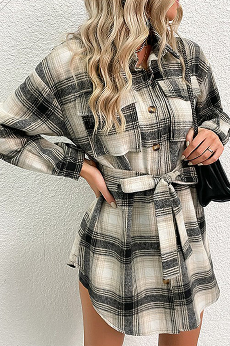 WOMEN LONG LENGTH PLAID PATTERN BELTED SHACKET