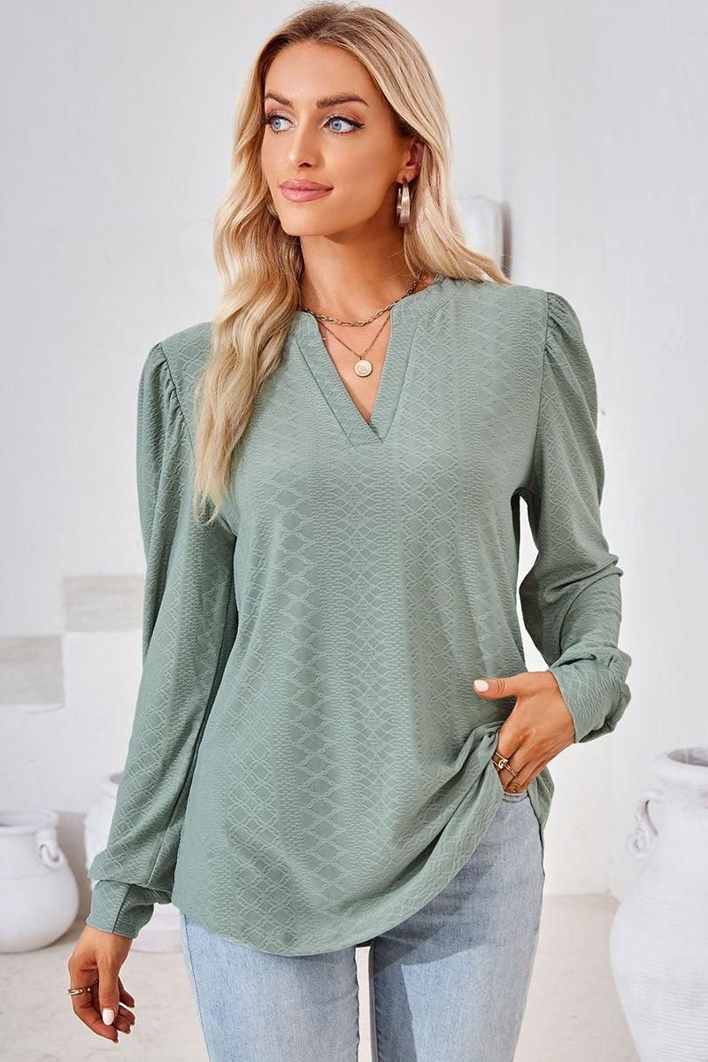 WOMEN V NECK JACQUARD LOOSE FIT TEE - Doublju