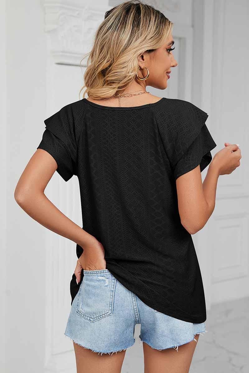 PUNCHING LACE CAKE PUFF V NECK T-SHIRTS - Doublju