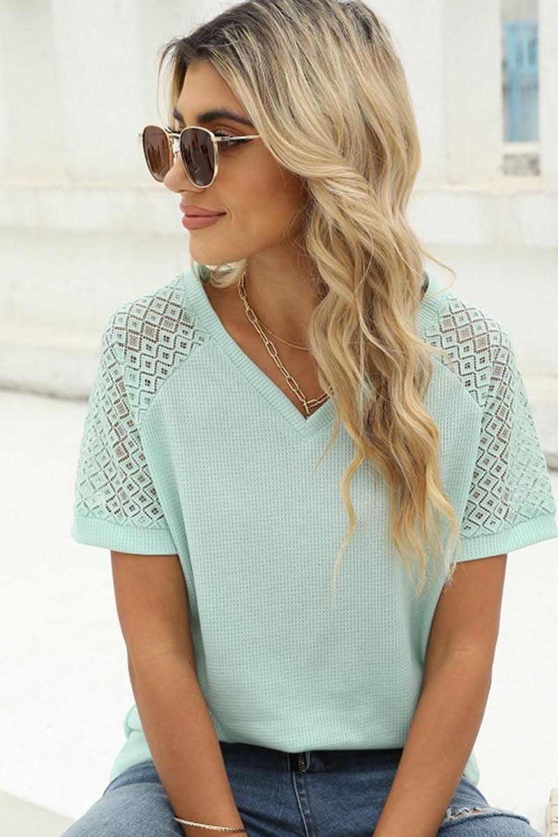 PUNCHING LACE SLEEVE V NECK WAFFLE TOP - Doublju